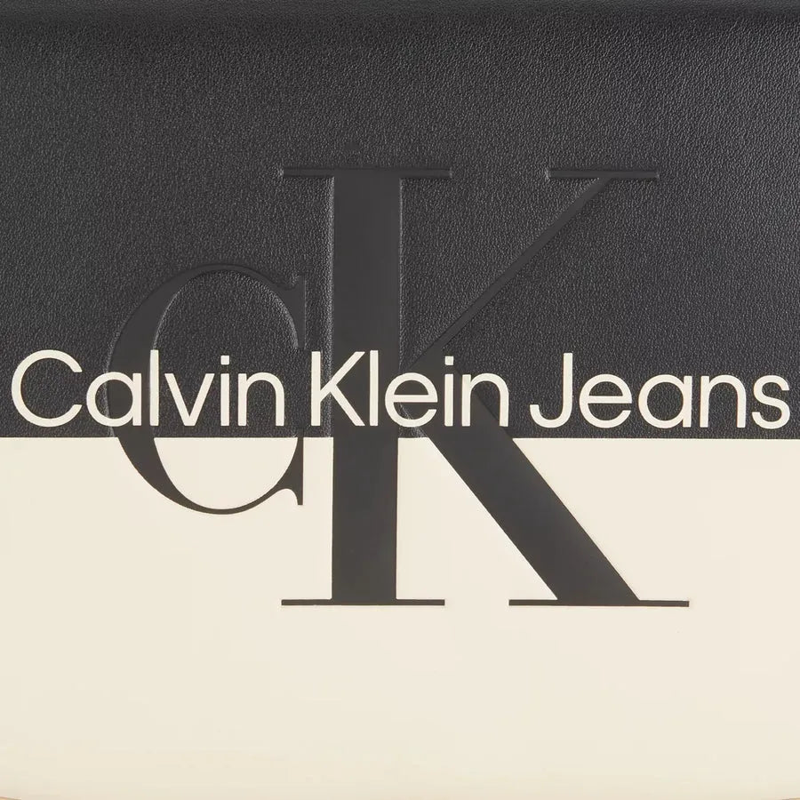 Calvin Klein Camera Bag CBWM5